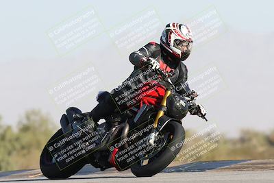 media/Dec-01-2025-Moto Forza (Mon) [[2daa91e15f]]/2-Intermediate Group/Session 2 Turn 9 Entry/